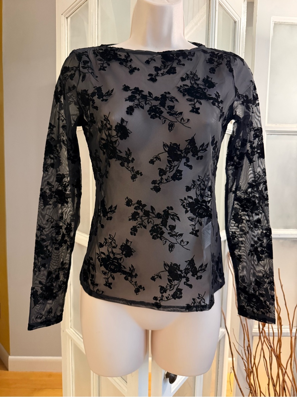 ✨NWOT Abercrombie & Fitch Lace Long Sleeve XS✨